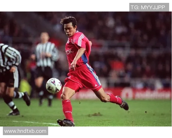 足球明星亲授技巧视频教程助你提升球技与比赛表现