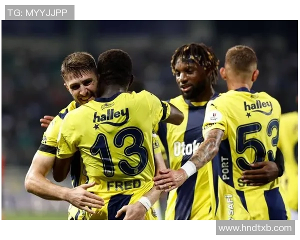 足球明星化身街头艺人惊艳路人视频引发热议与欢笑 足球明星化身街头艺人惊艳路人视频引发热议与欢笑